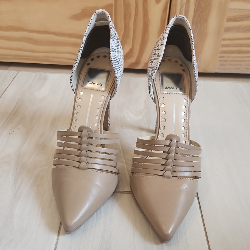Dolce Vita Women's Tan Heels